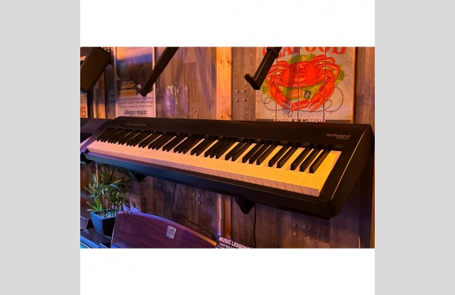 Display Model Roland FP30X Black Portable Digital Piano (SN:D9M9298) - Image 5